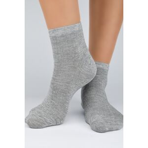 Krátké ponožky Noviti ST039 Sivá 36-41